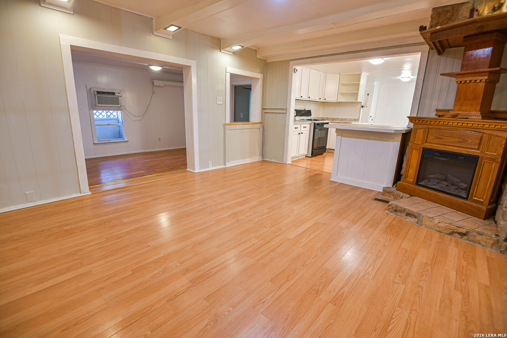 1st Living Area