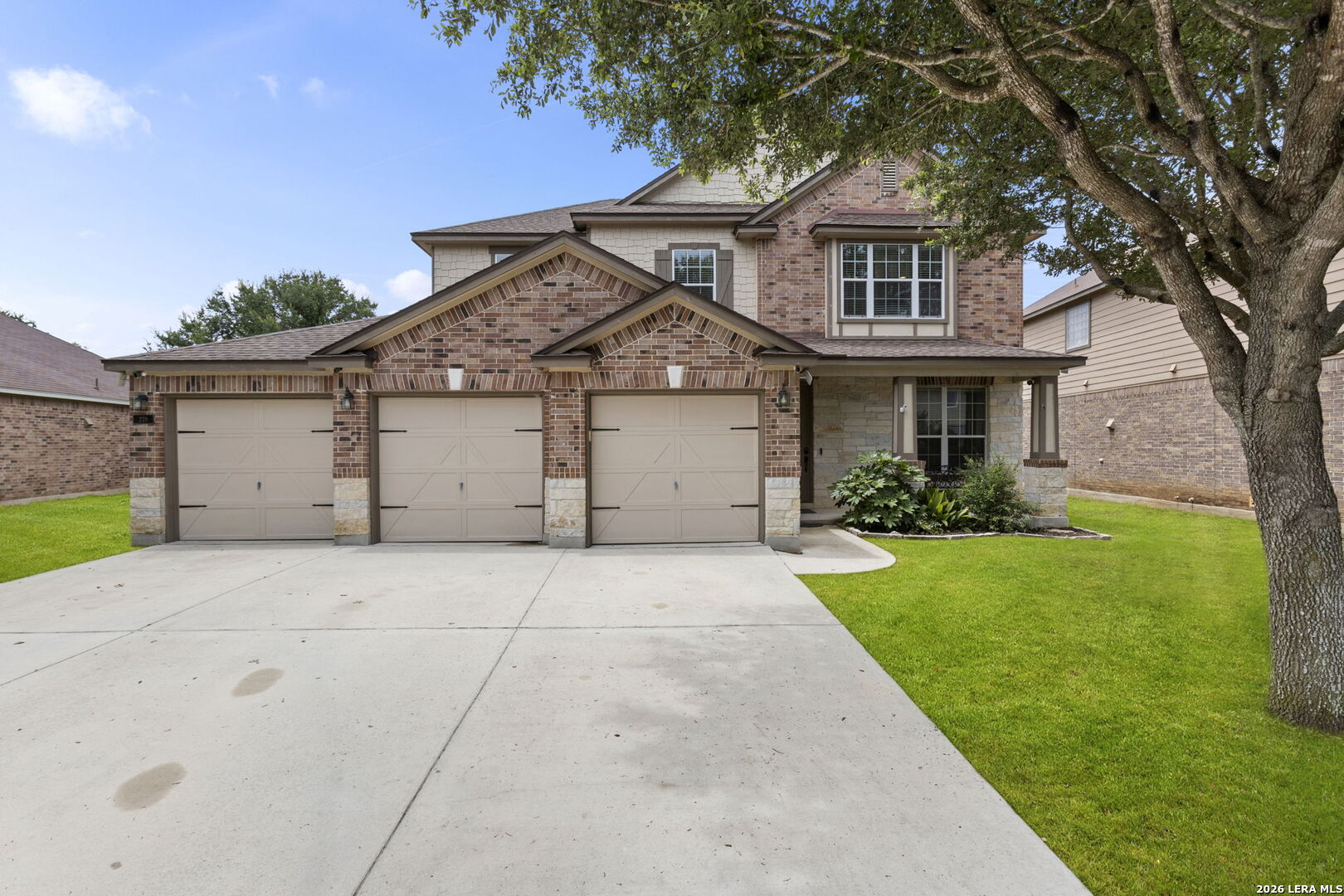 228 Winding Riv Listing Cover Image