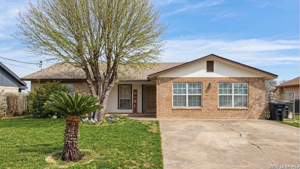 Photo 1 of Single family home for sale at 1563 Paseo Encinal Dr, Eagle Pass, TX 78852 | MLS# 1981150 | Listing updated on 2026-09-21