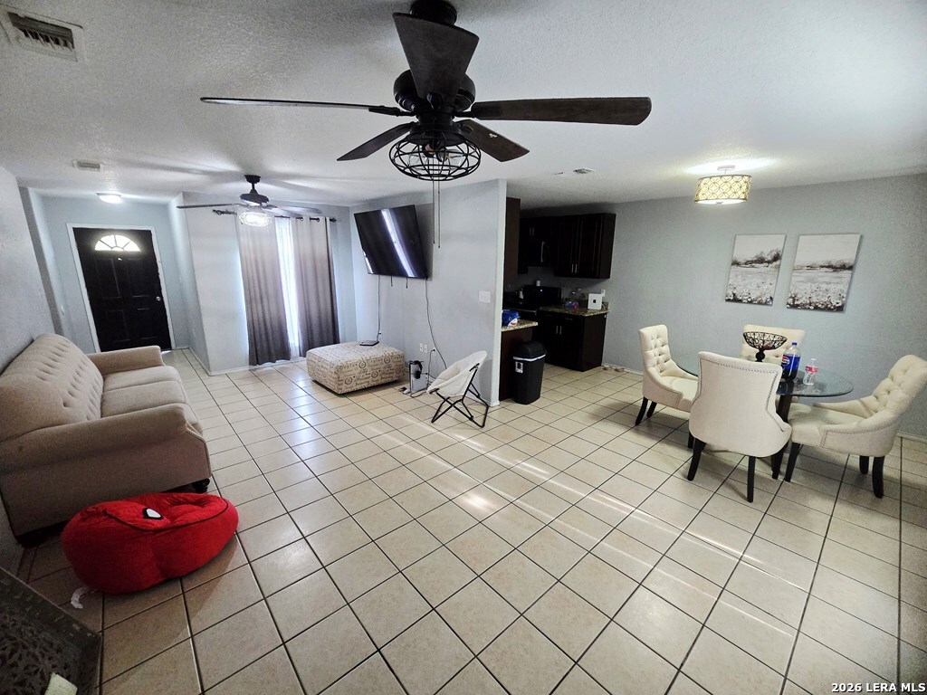 4th image of 1045 Lazar, Eagle Pass, TX 78852 | MLS# 1981338