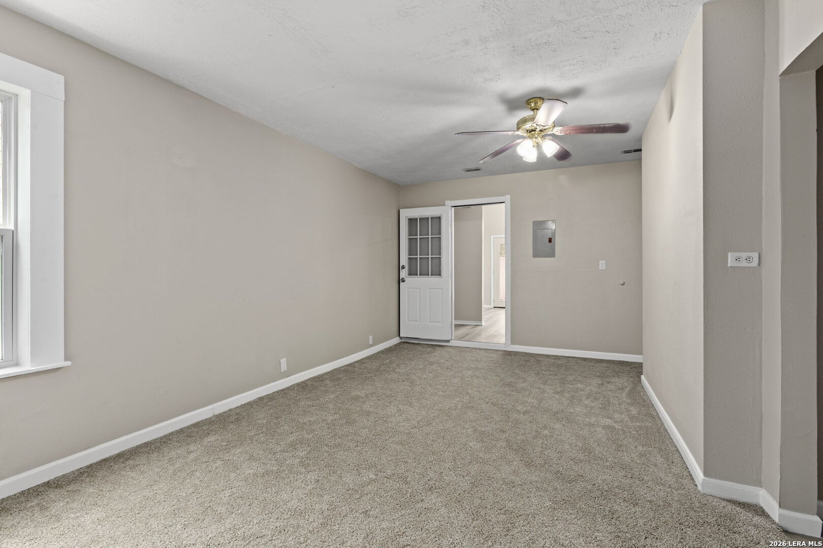 6146 VALLEY CLF, San Antonio, TX 78250