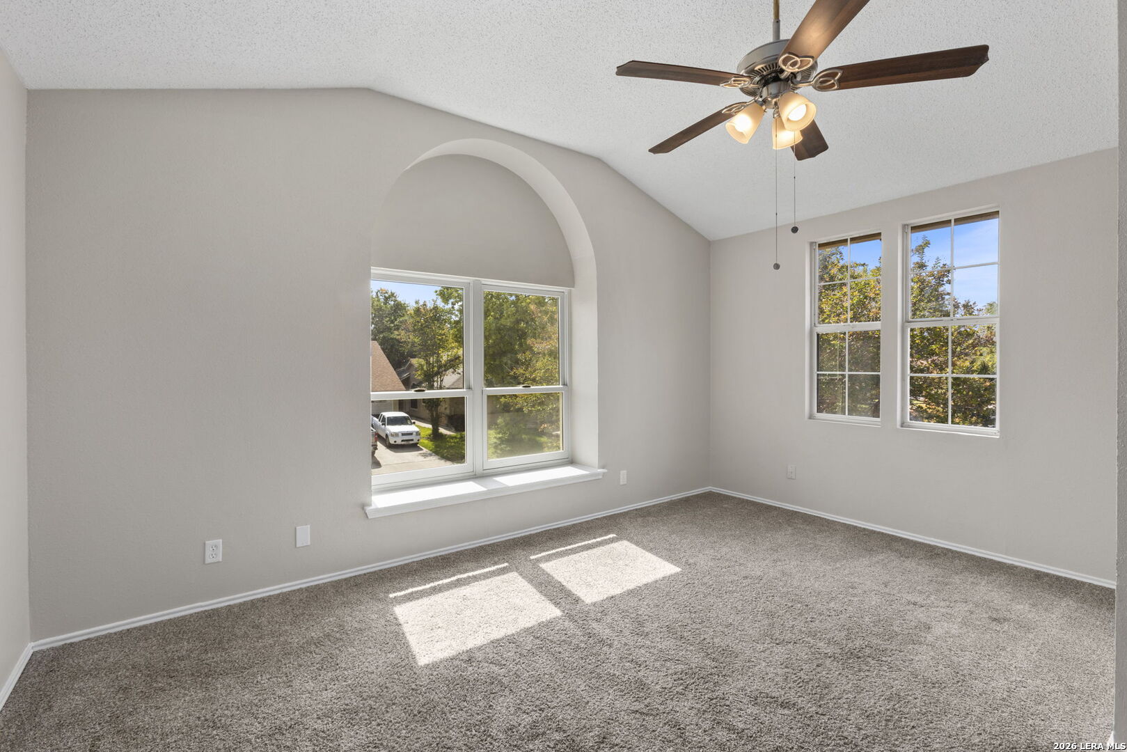 6146 VALLEY CLF, San Antonio, TX 78250
