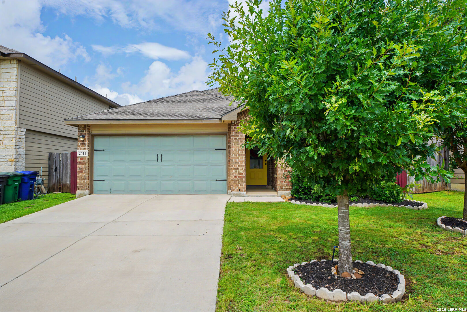 2611 Willow Pond Listing Cover Image