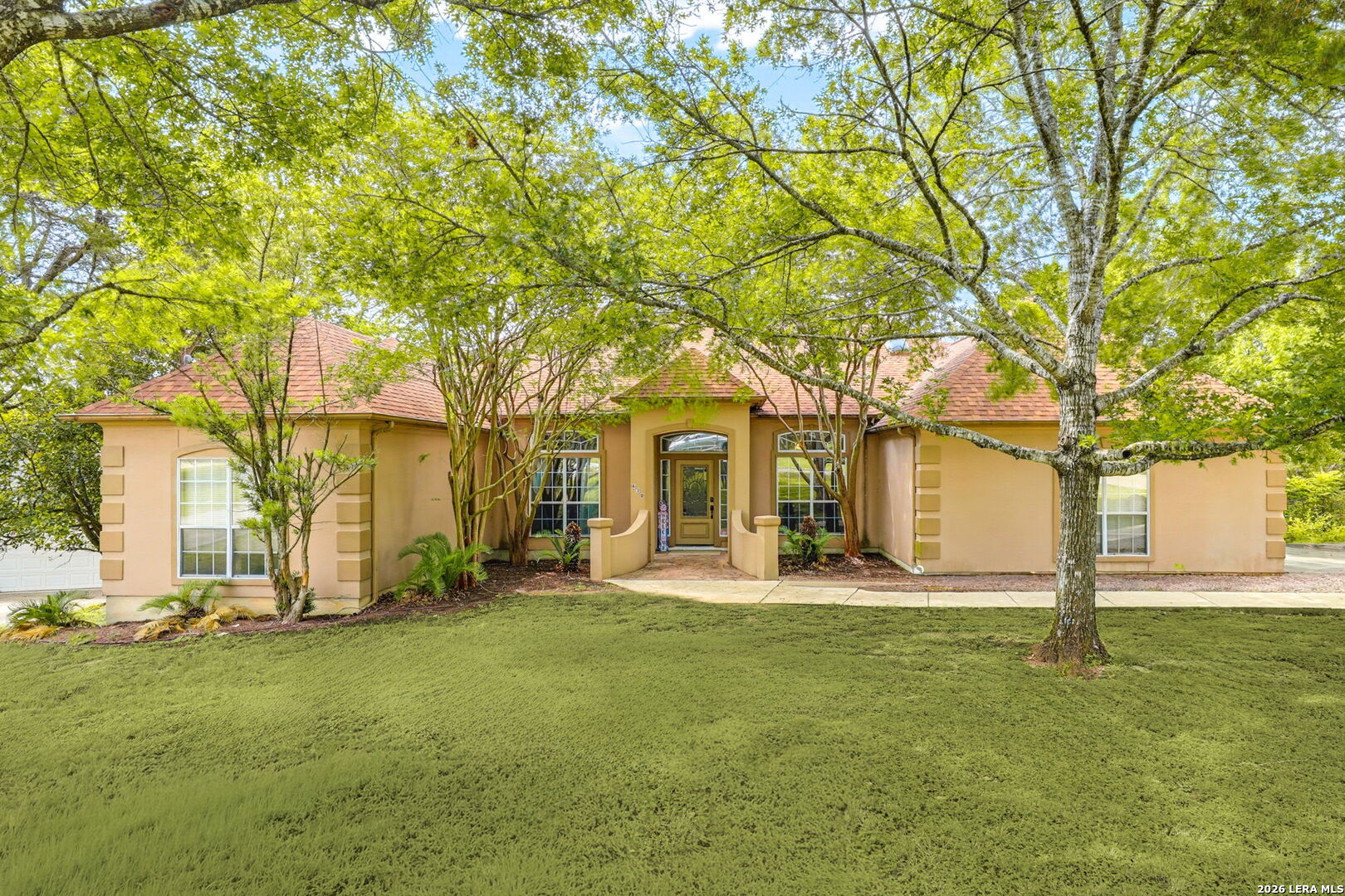 630 Solo St Listing Cover Image