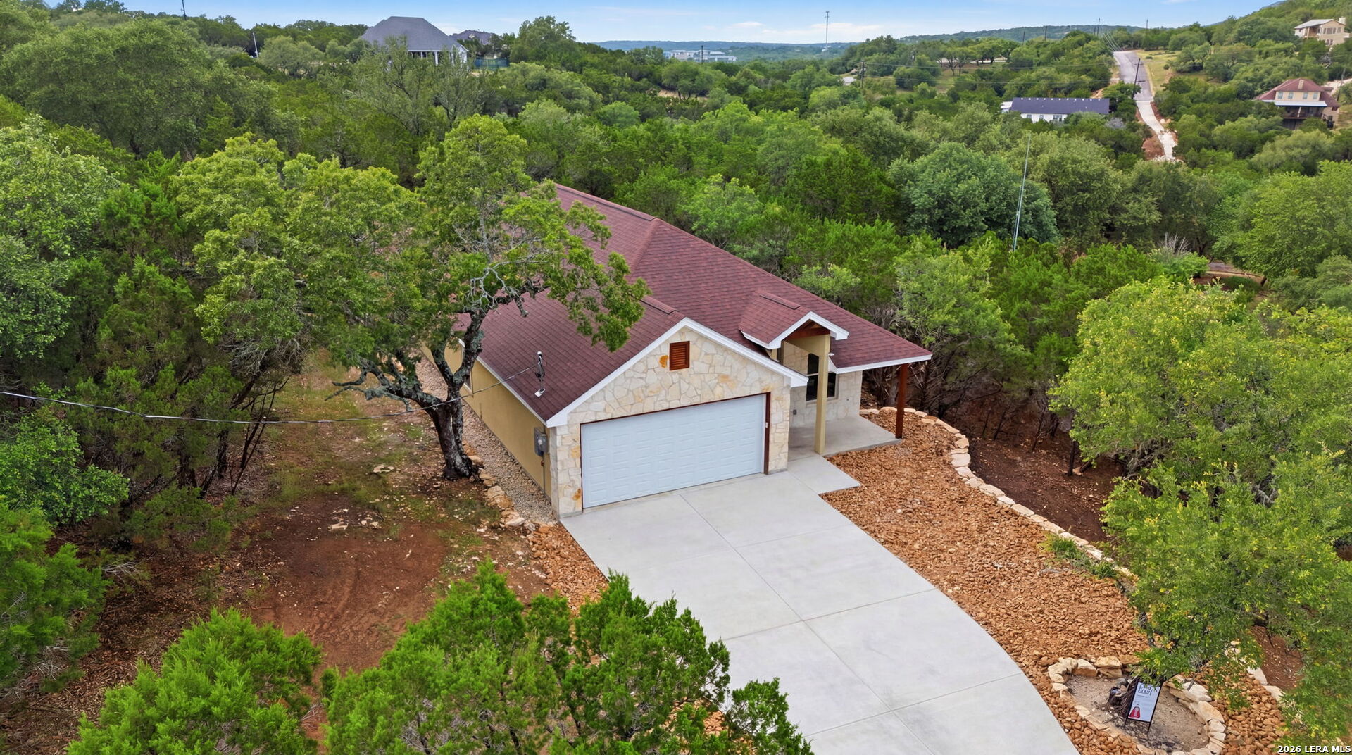 346 Assiniboia Dr Listing Cover Image