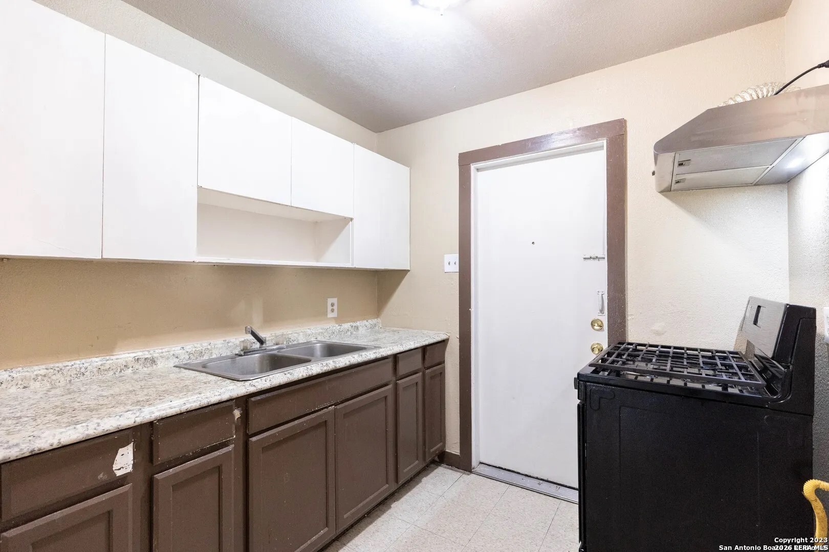 3032 Weir Listing Cover Image