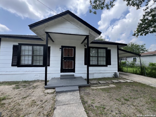 2812 Vera Cruz Listing Cover Image