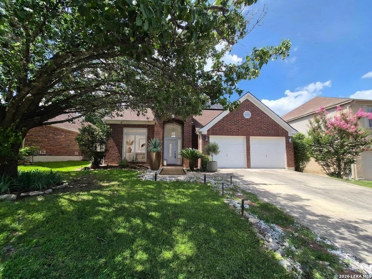 Property photo for 8807 Brae Ridge Drive, San Antonio, TX