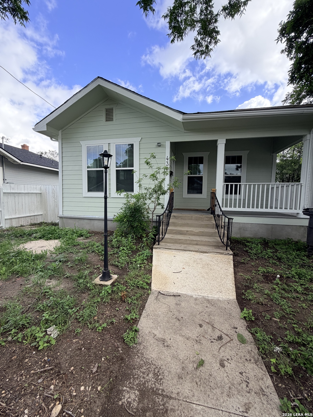 439 Dunning Ave Listing Cover Image