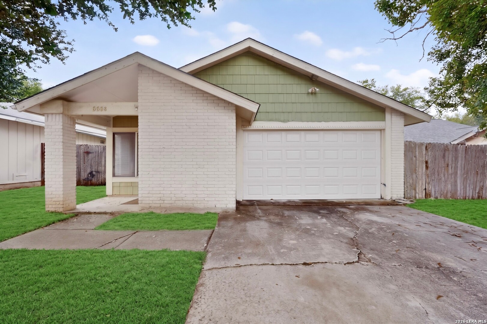 5558 Kissing Oak Listing Cover Image