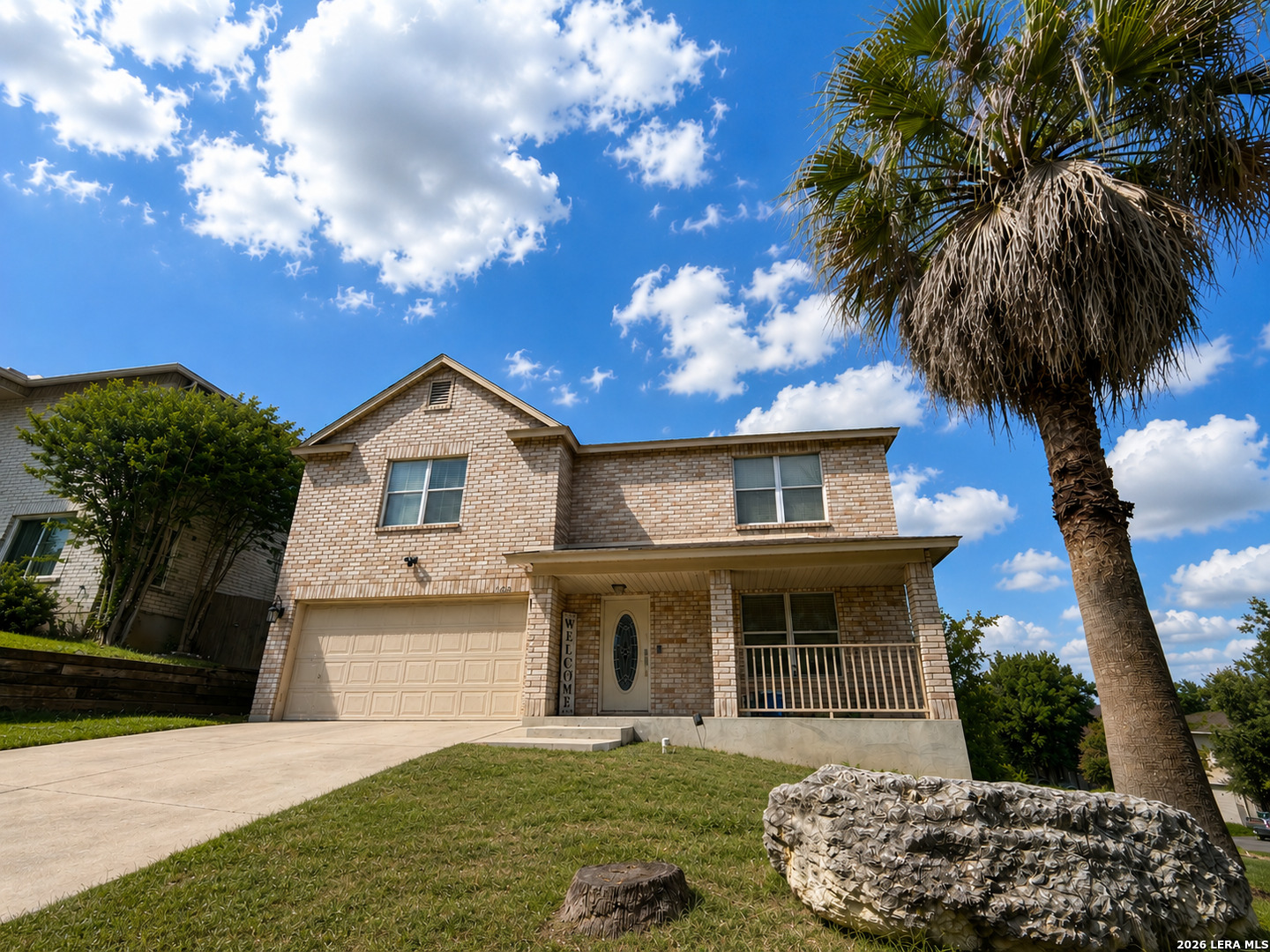 1402 Kingsbridge Listing Cover Image