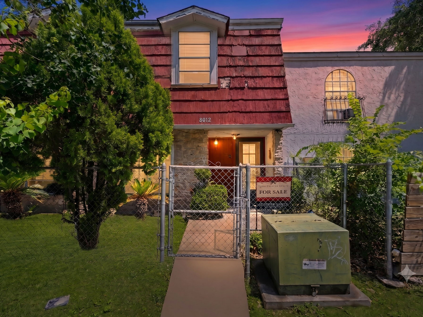 8012 Winsford Listing Cover Image