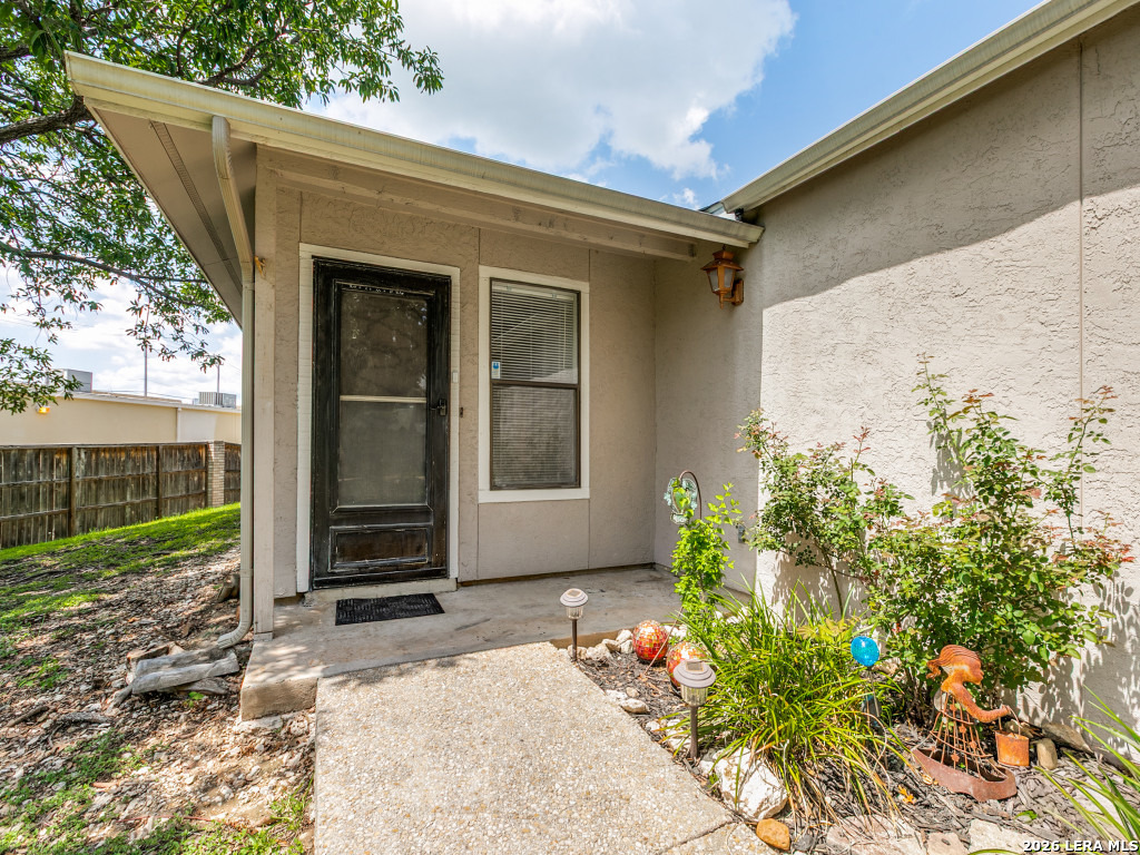 8709 Stream Cir, San Antonio, TX 78250