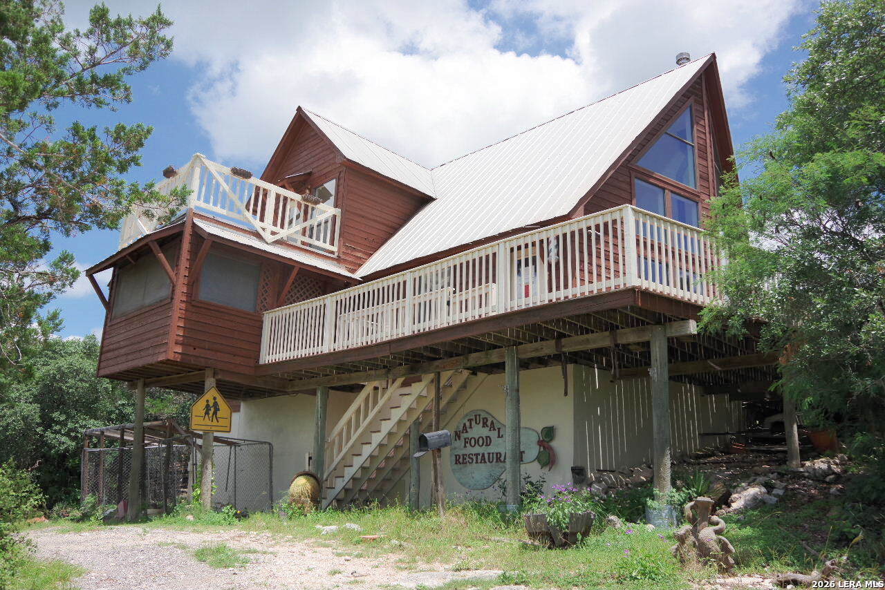 620 County Road 242 Listing Cover Image