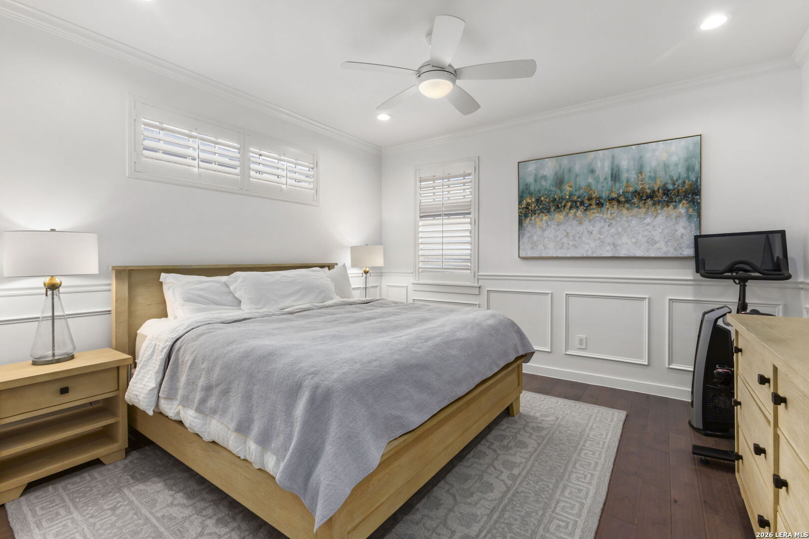 334 E Olmos Dr., Olmos Park, TX 78212