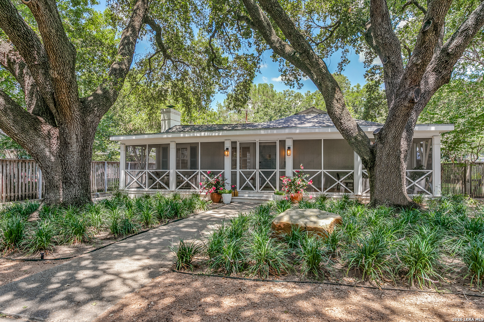 317 Arcadia Pl