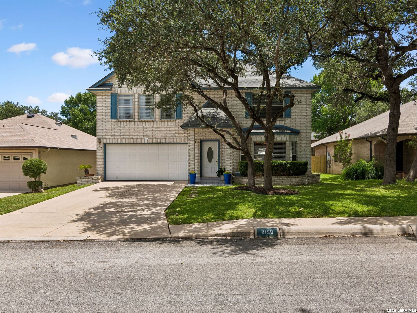 2138 Encanto Ridge