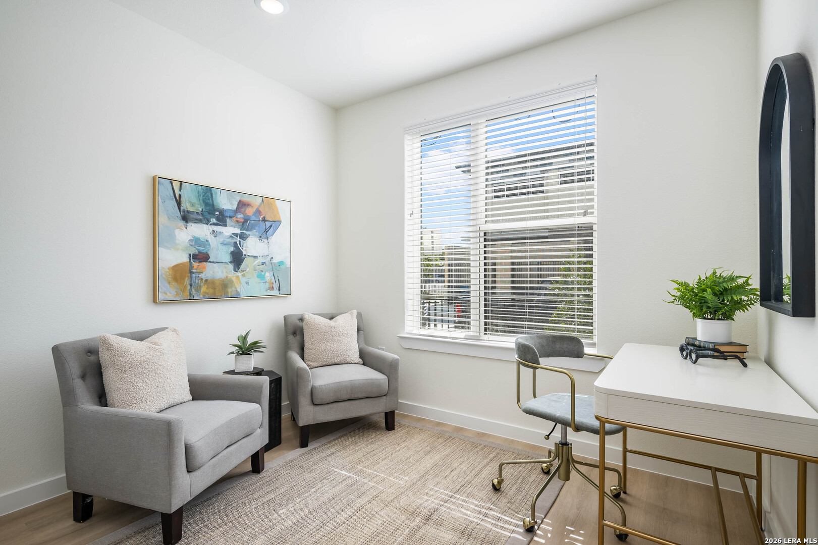 719 E Locust, #2112, San Antonio, TX 78212