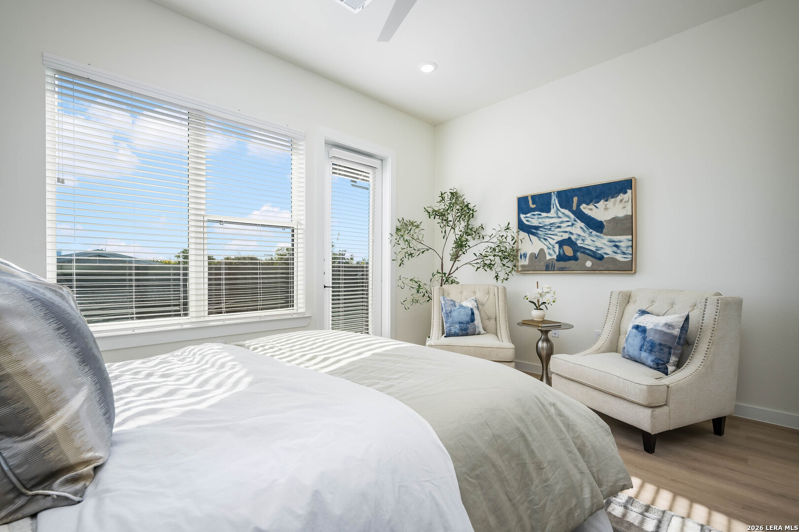 719 E Locust, #2112, San Antonio, TX 78212