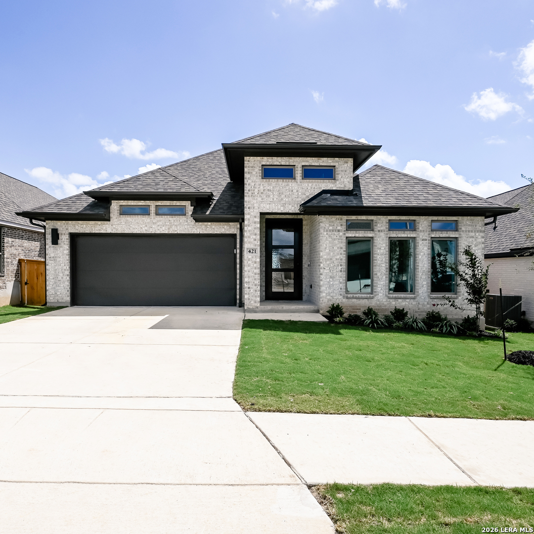 421 Hulda Trail Listing Cover Image