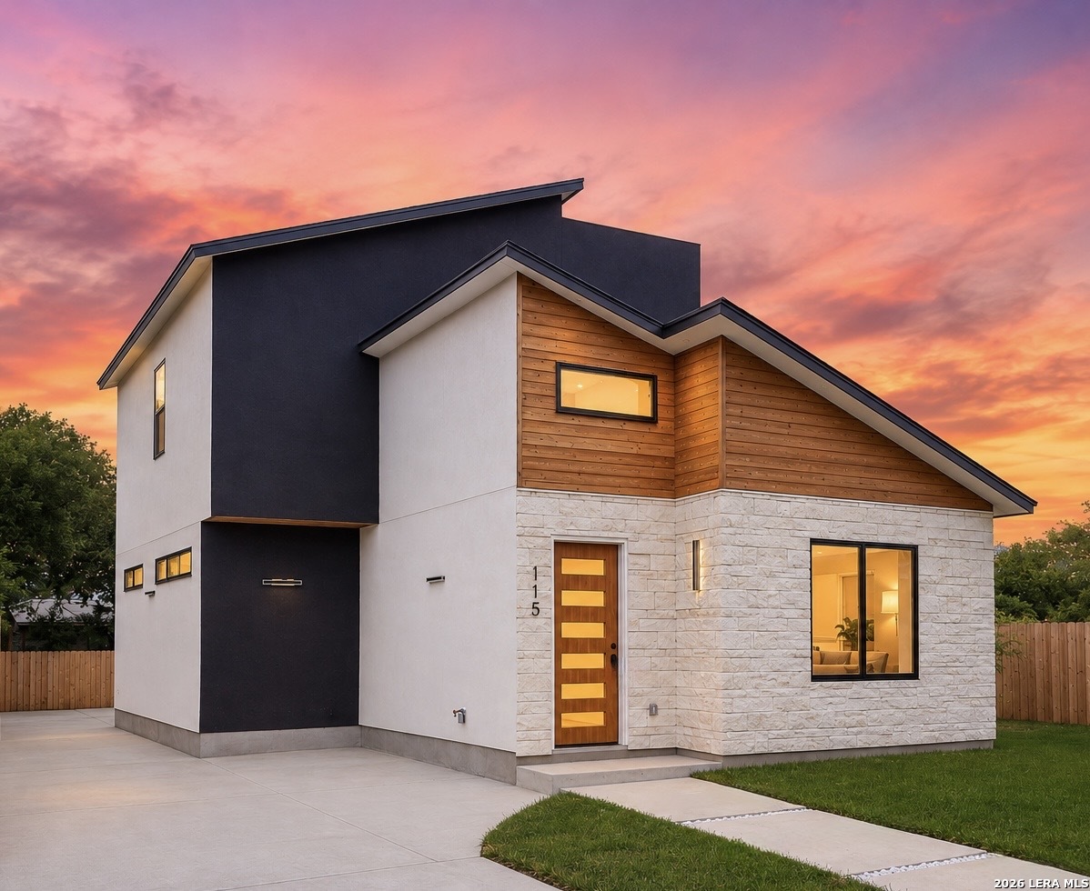 115 Spruce Listing Cover Image