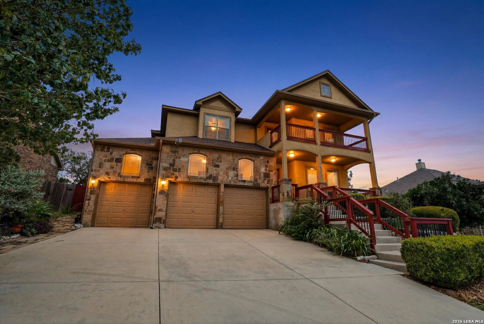 1007 Boulder Cyn Listing Cover Image