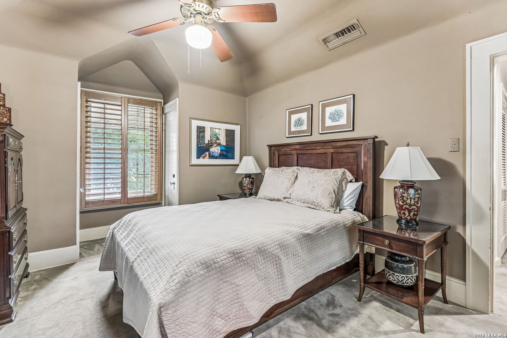 110 Geneseo Rd, Terrell Hills, TX 78209