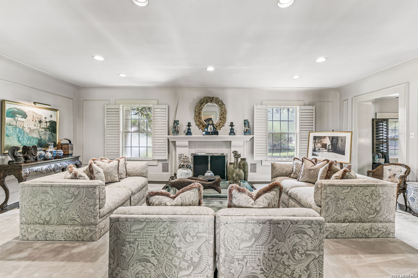 110 Geneseo Rd, Terrell Hills, TX 78209