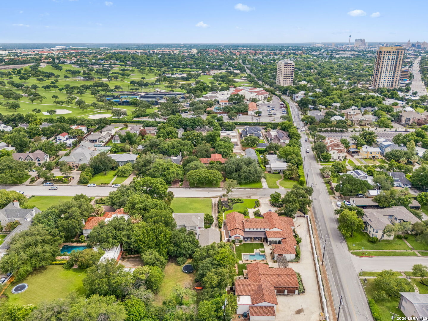 110 Geneseo Rd, Terrell Hills, TX 78209