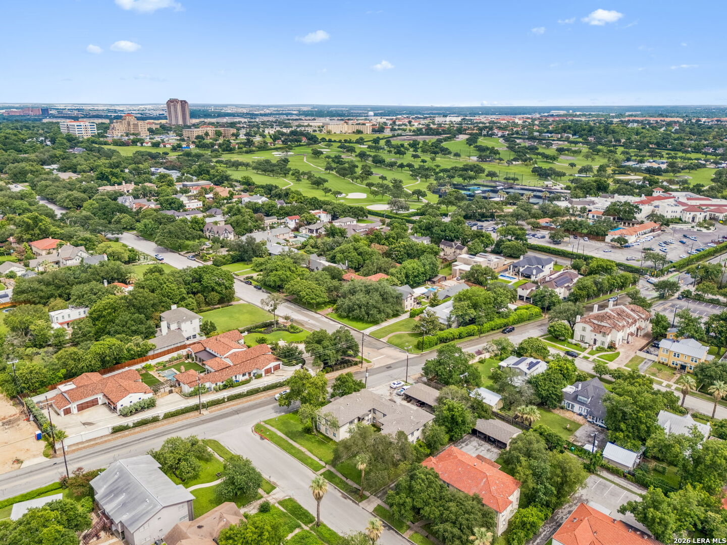 110 Geneseo Rd, Terrell Hills, TX 78209