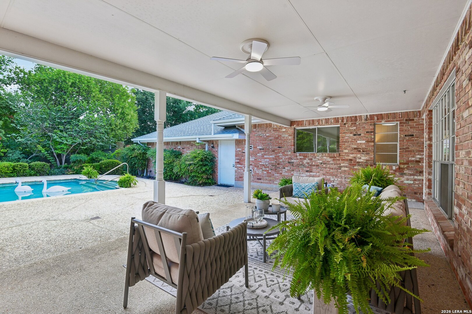 211 CHATTINGTON CT, Castle Hills, TX 78213