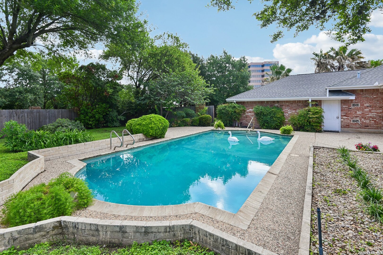 211 CHATTINGTON CT, Castle Hills, TX 78213