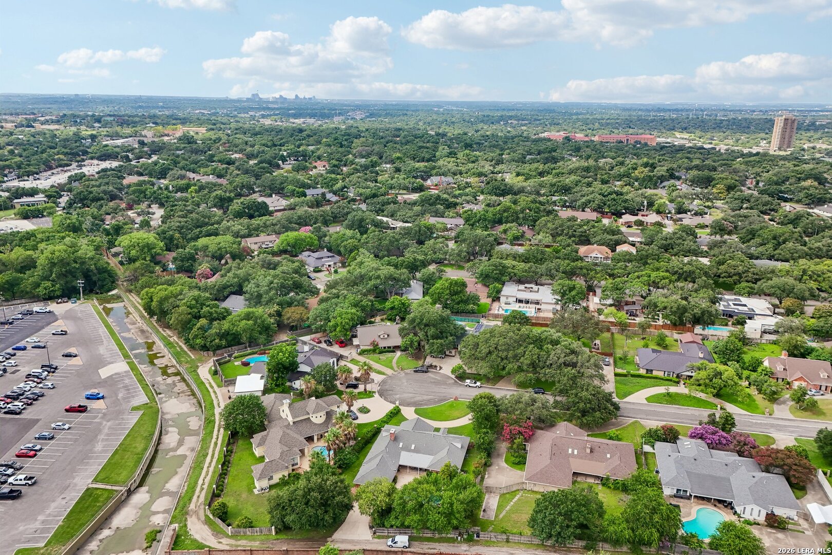 211 CHATTINGTON CT, Castle Hills, TX 78213