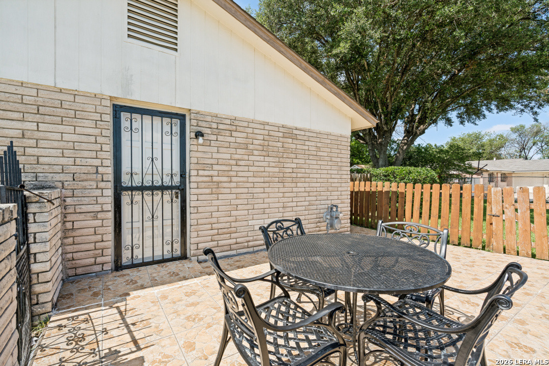 203 Eastover, San Antonio, TX 78220