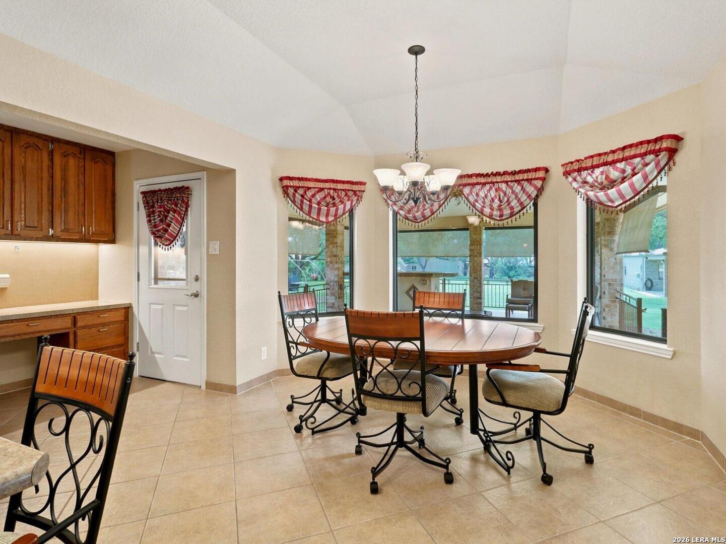 4730 Stanteen, San Antonio, TX 78263