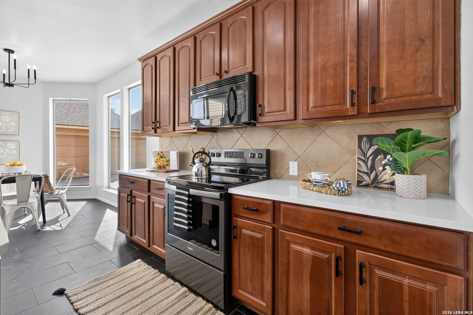 3027 HIDDEN MDW, Seguin, TX 78155