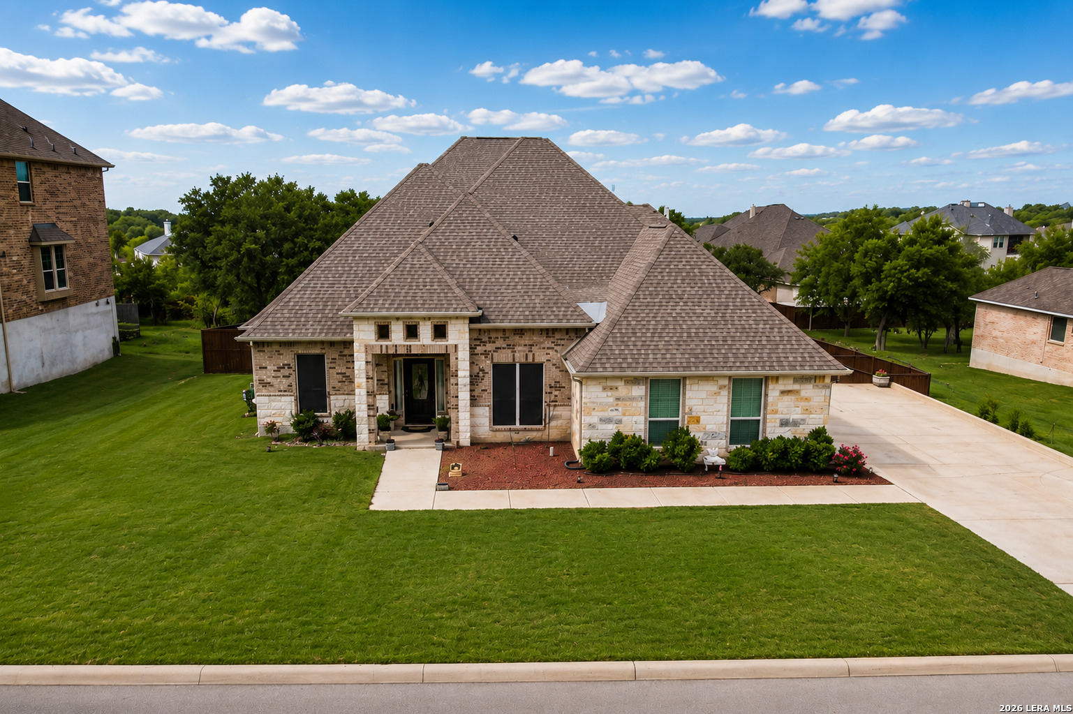 528 Lilly Blf Listing Cover Image
