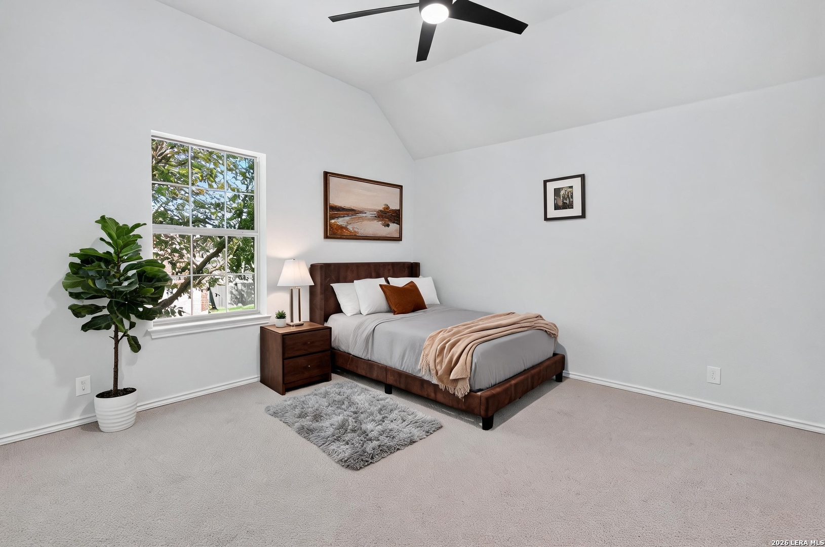 3027 HIDDEN MDW, Seguin, TX 78155