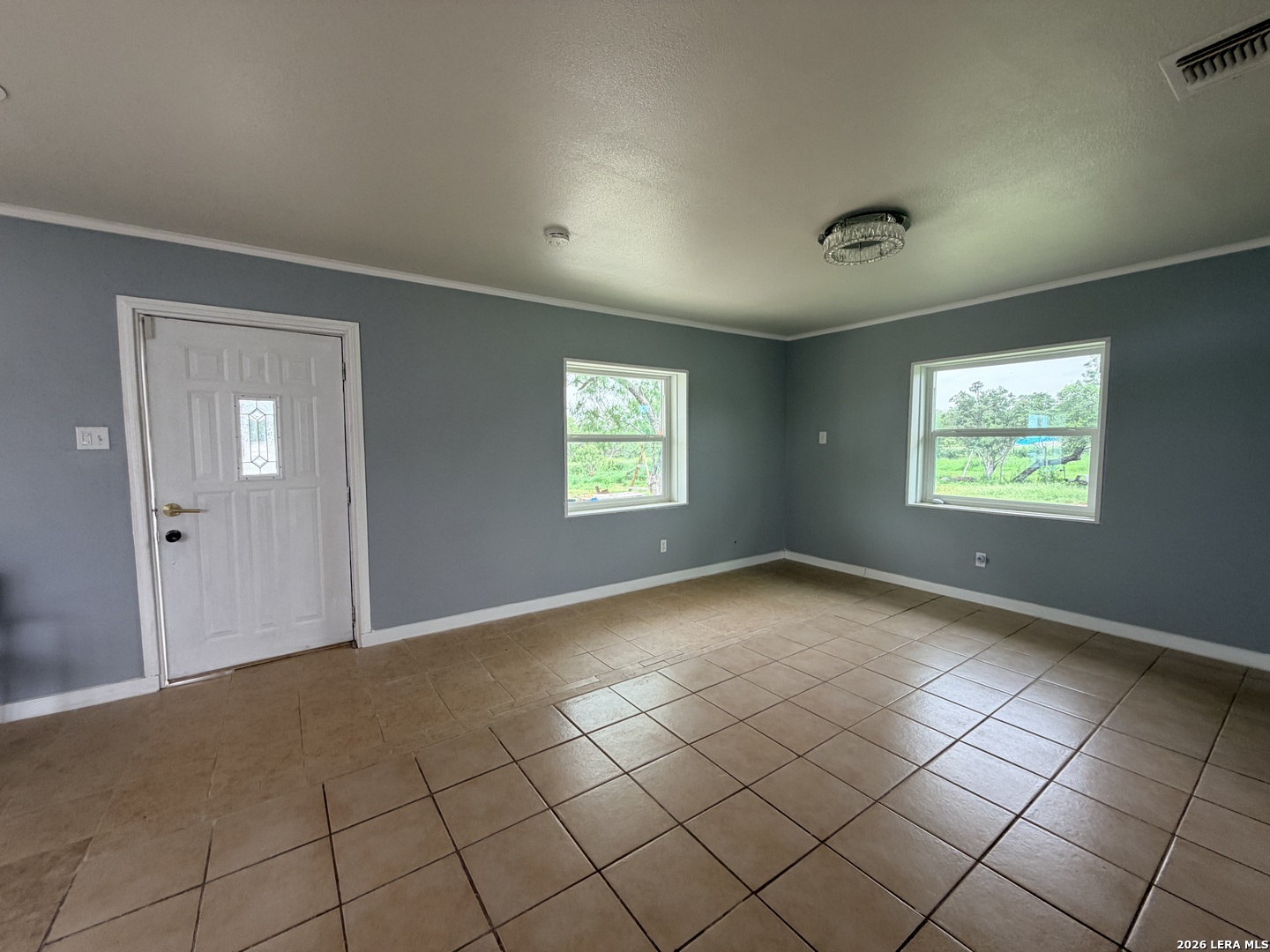 507 W Villaret, San Antonio, TX 78221