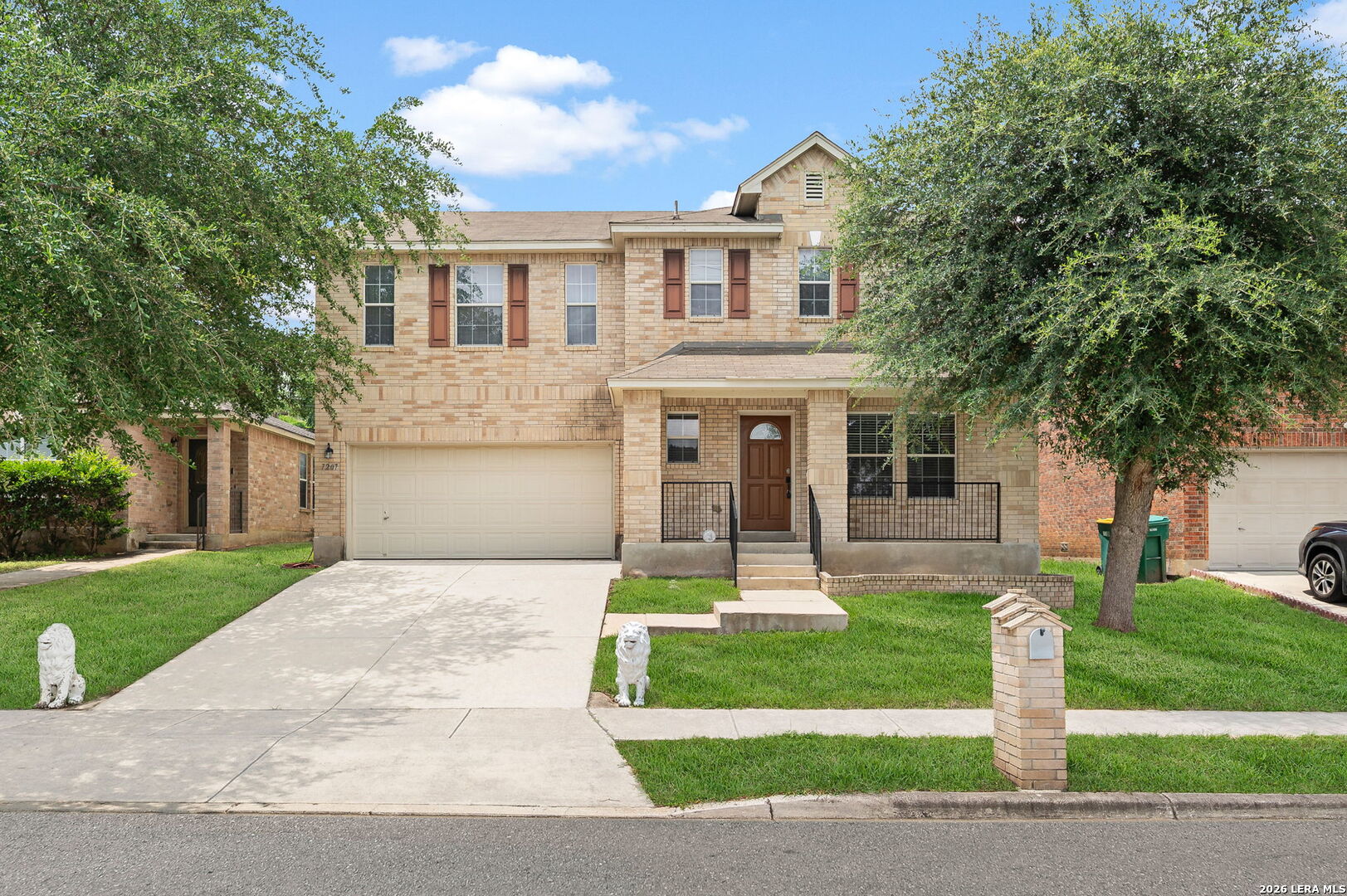7207 Avery Listing Cover Image