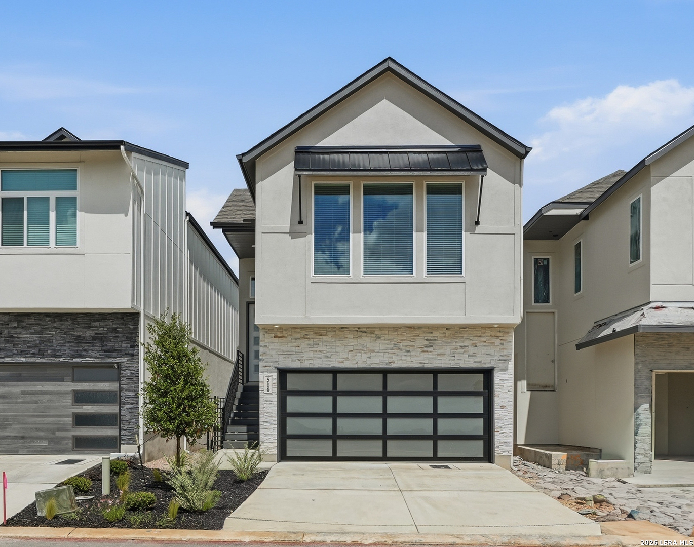 20675 Huebner Rd Listing Cover Image