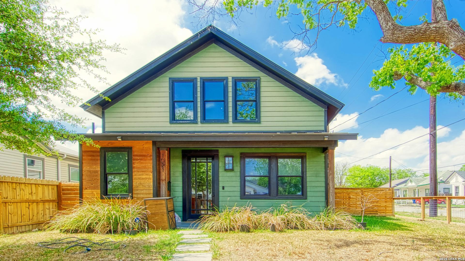 1021 N Palmetto
