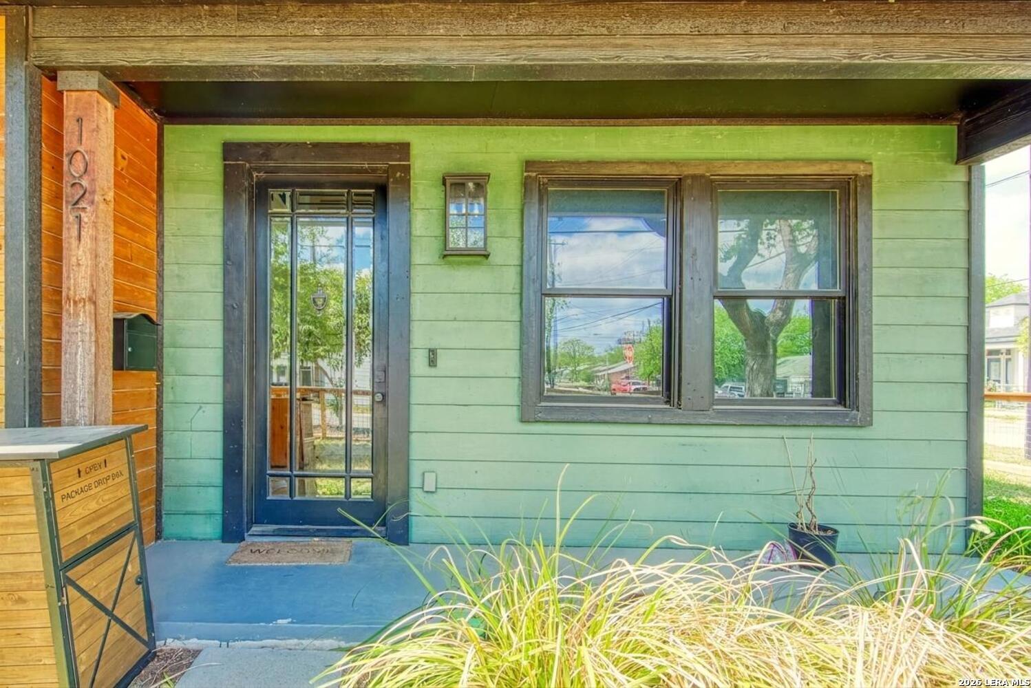 1021 N Palmetto