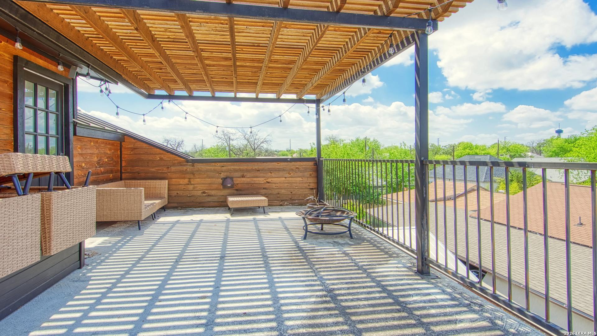 1021 N Palmetto