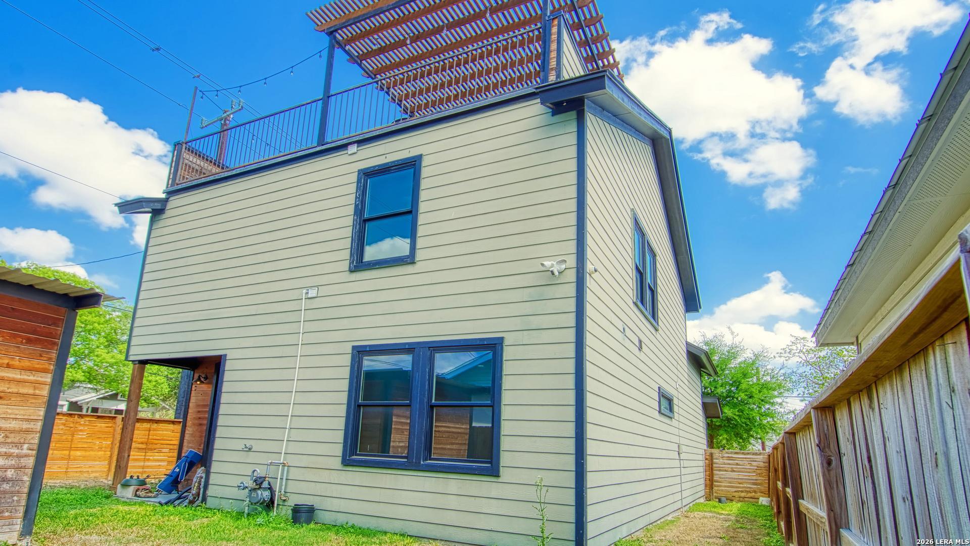 1021 N Palmetto