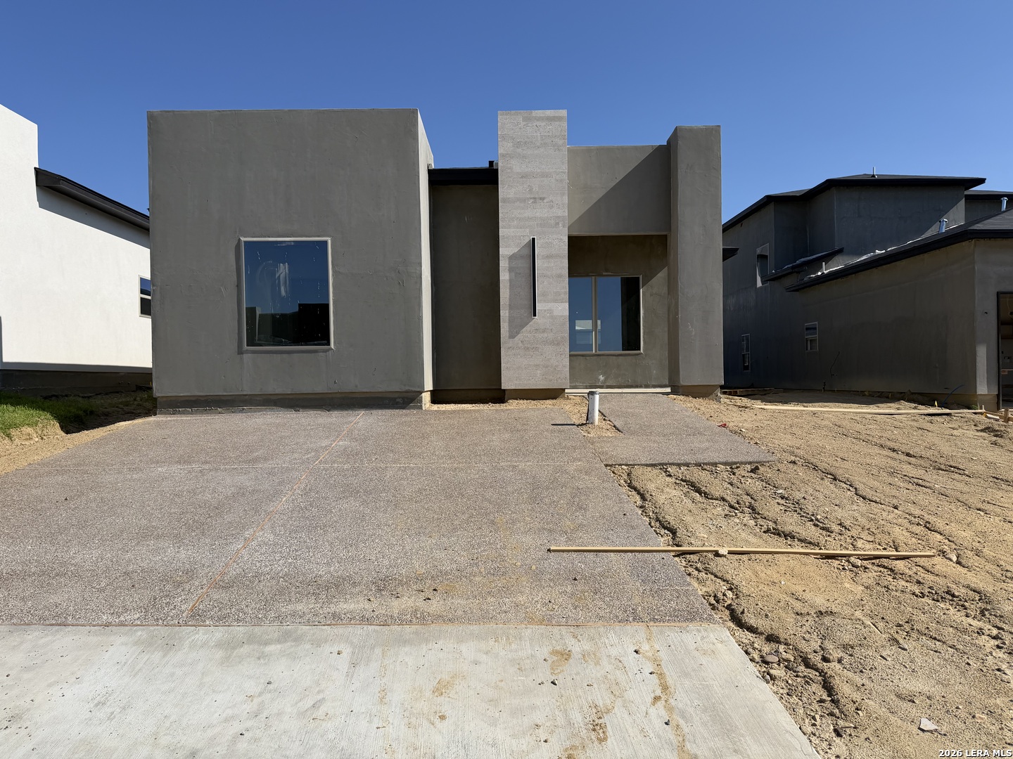 1210 Noyola Loop Listing Cover Image