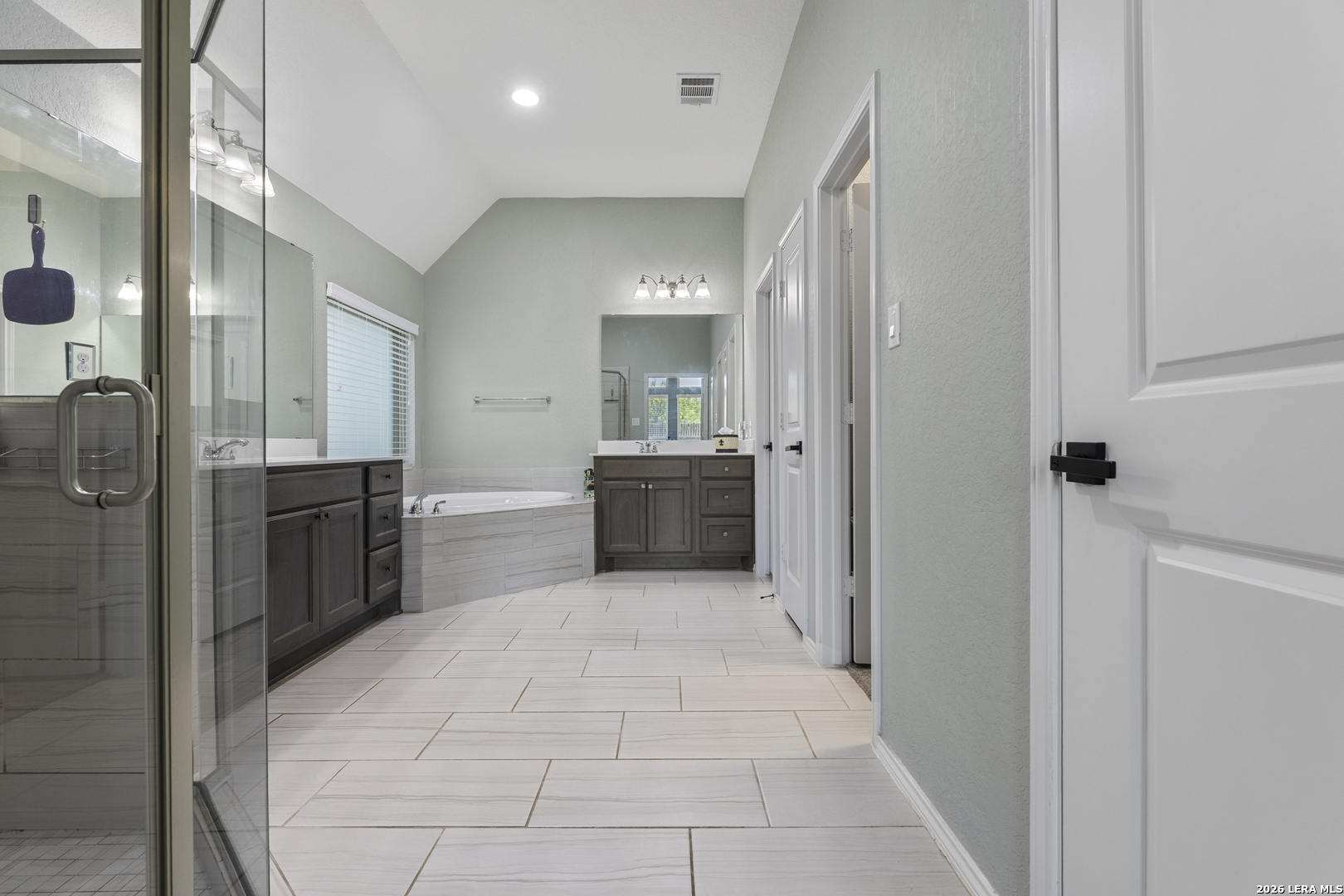 14747 Running Wolf, San Antonio, TX 78245