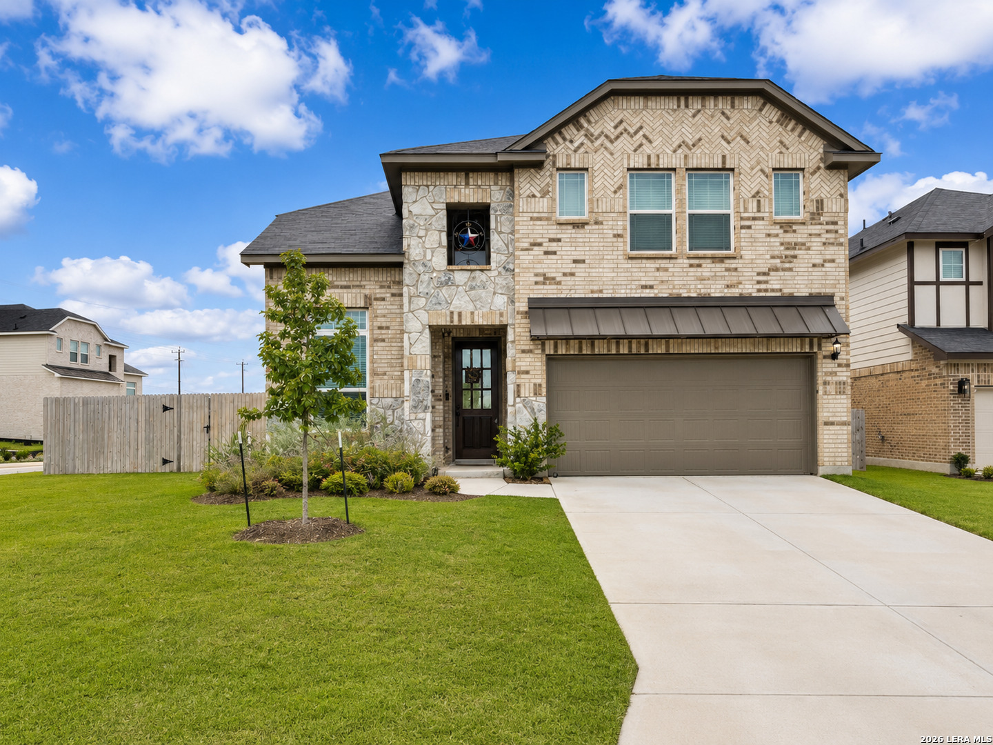 216 Buttercup Alley Listing Cover Image