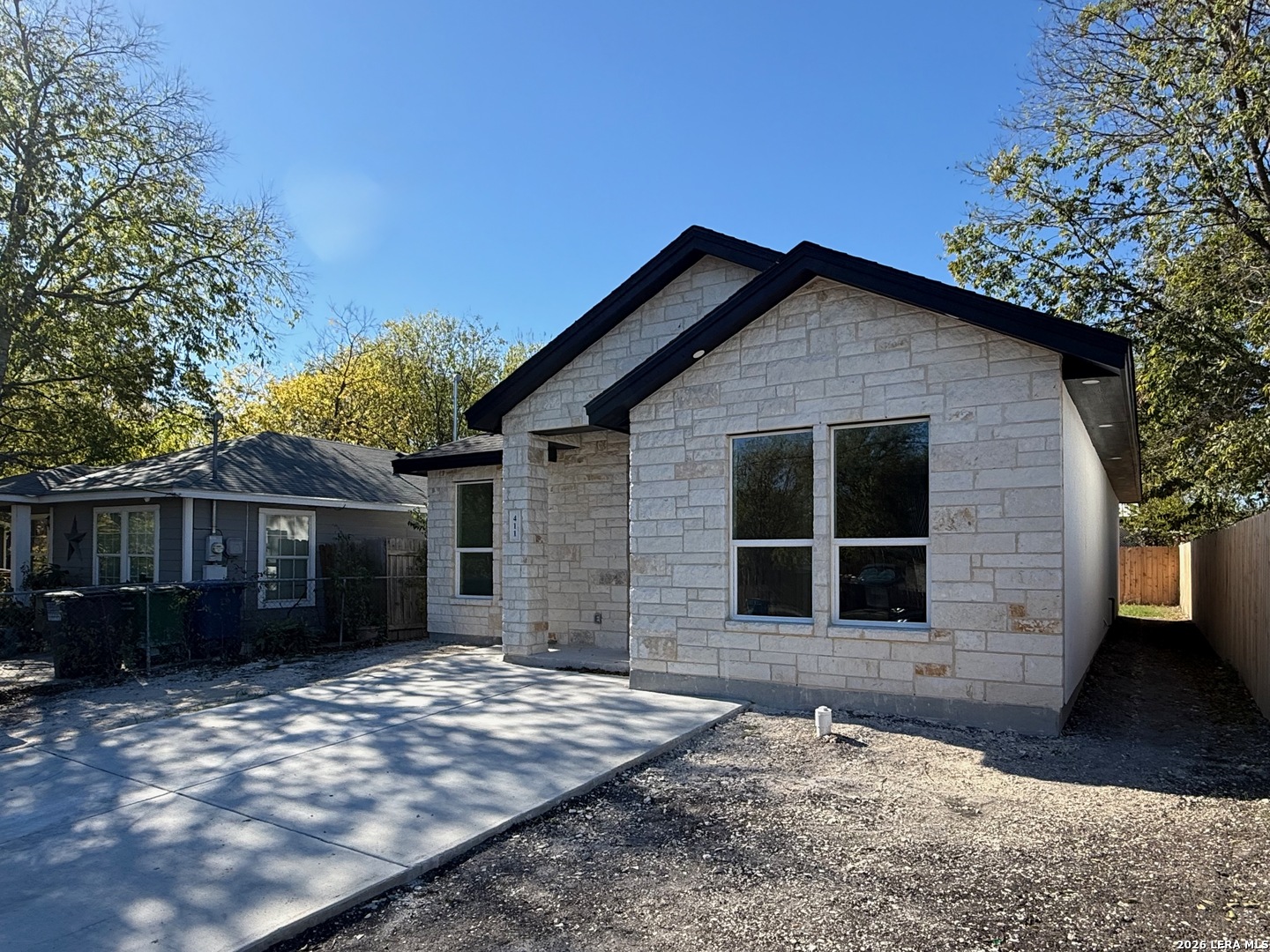 4th image of 411 Moselle, San Antonio, TX 78237 | MLS# 1928349