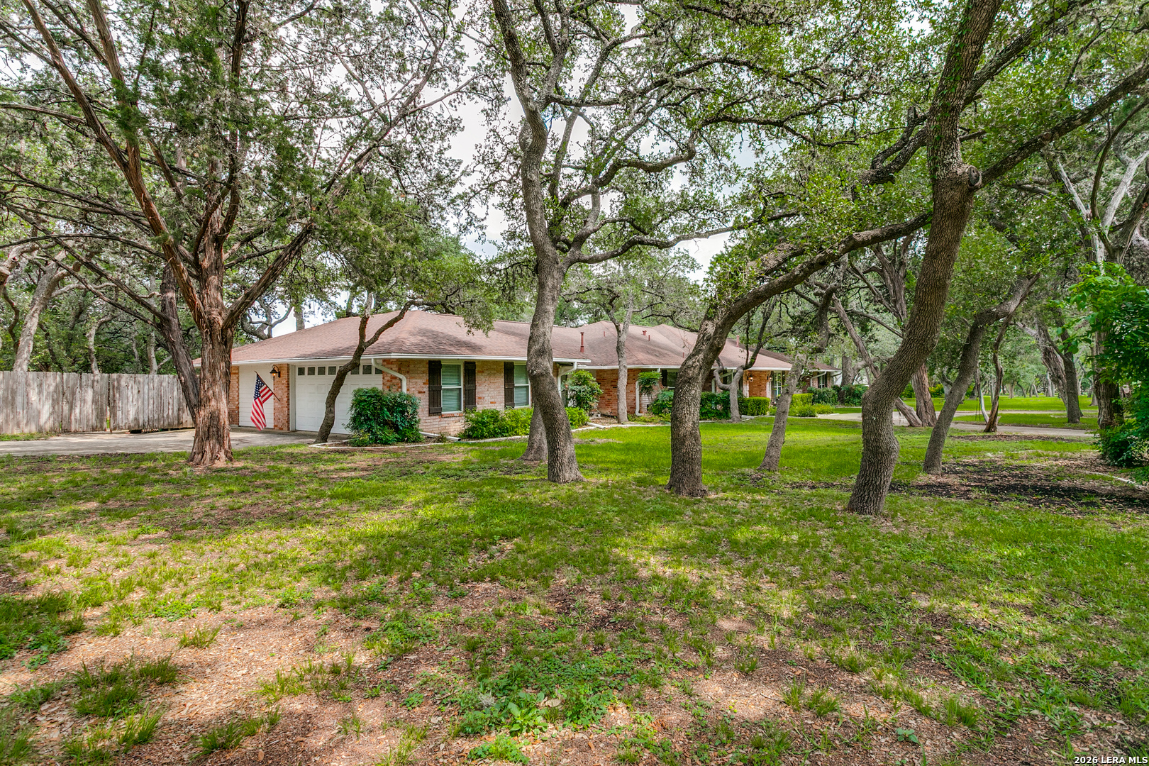 218 VILLAGE CIR, Hill Country Village, TX 78232
